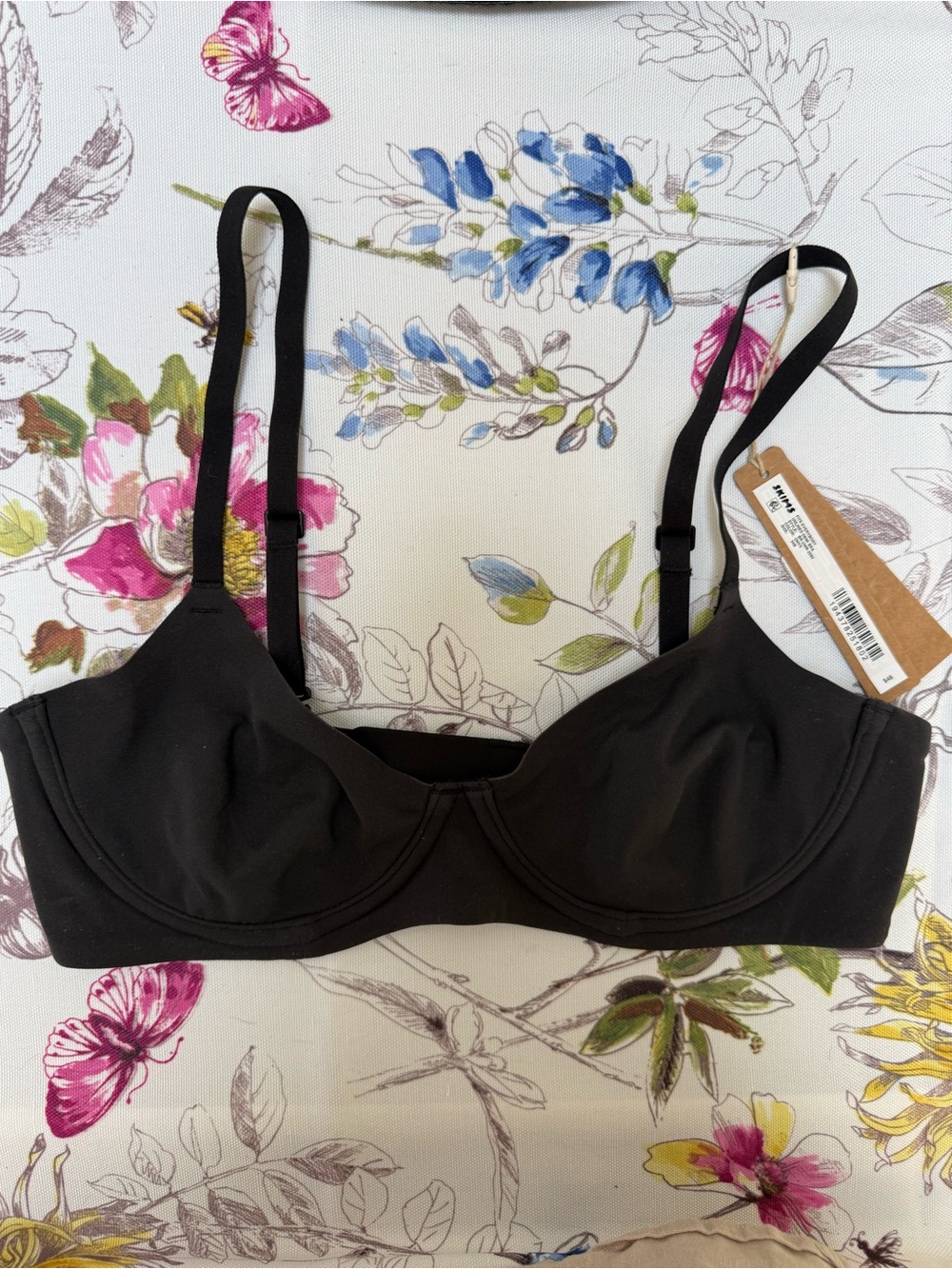SKIMS FITS EVERYBODY UNLINED DEMI BRA